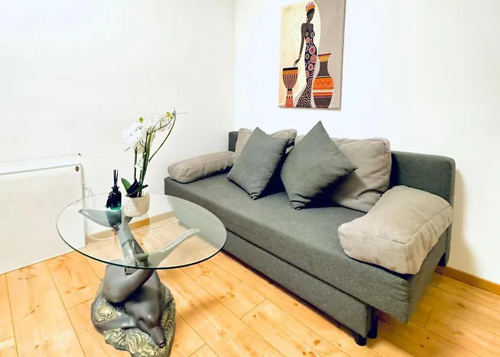Amazing 4Br Shared Apartment 10 Minute Walk To Fac Platz