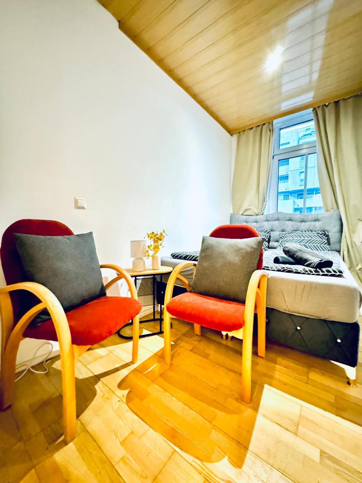 Amazing 4br Shared 10 Minute Walk To Fac Platz