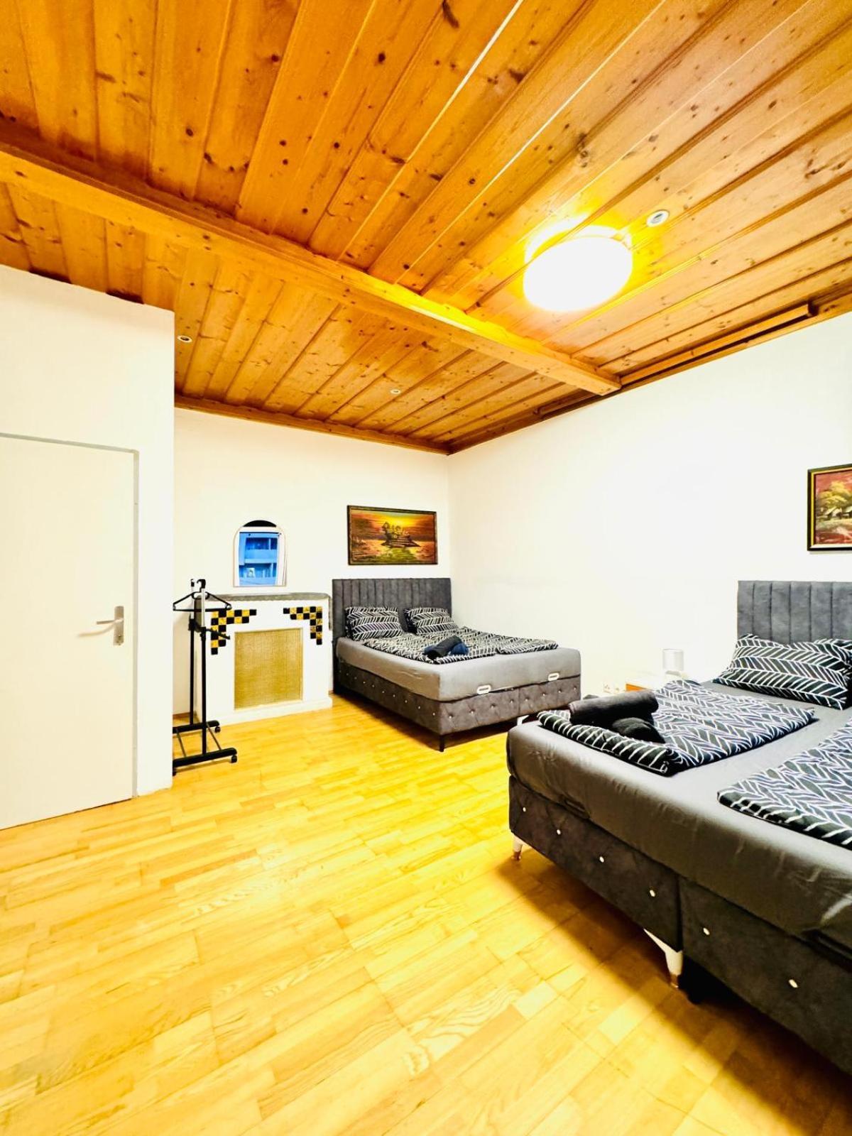 Amazing 4br Shared 10 Minute Walk To Fac Platz Wien
