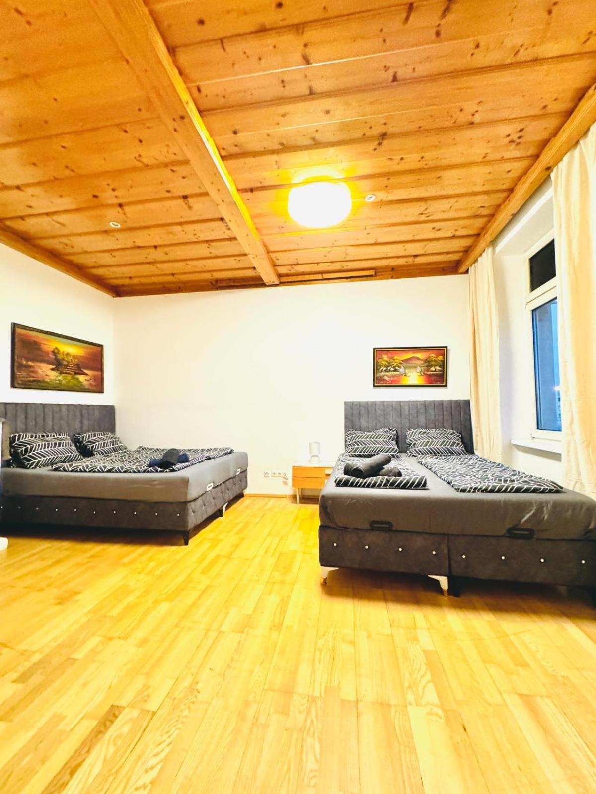 Amazing 4br Shared 10 Minute Walk To Fac Platz *