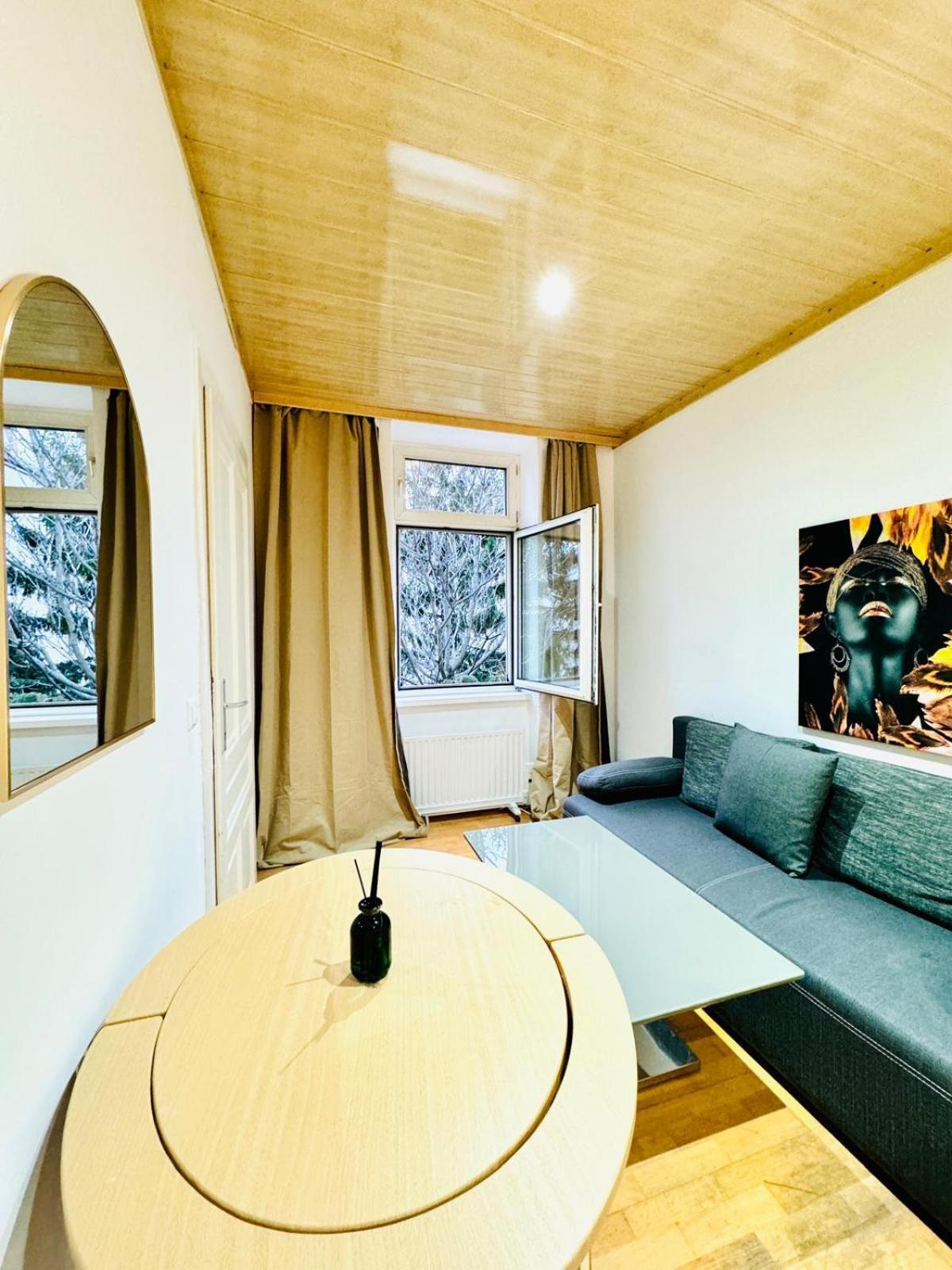 Amazing 4br Shared 10 Minute Walk To Fac Platz Wien